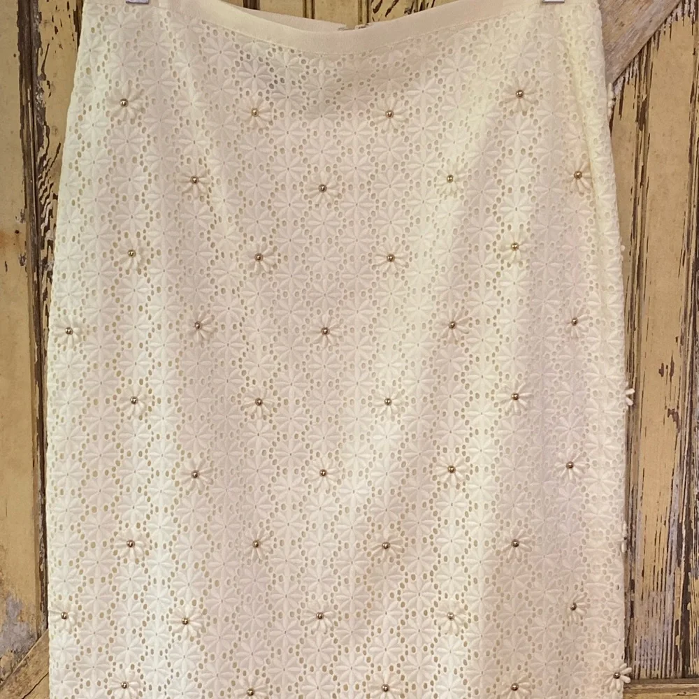 Talbot’s eyelet lace skirt casual bride honeymoon attire size 4